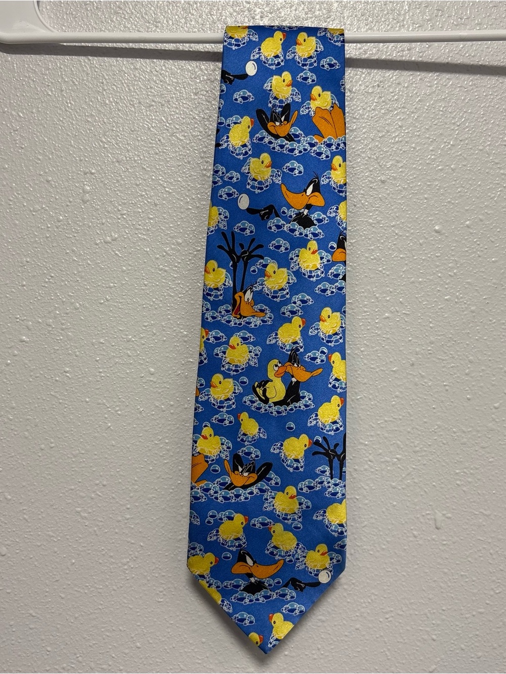 Vintage 2005 Looney Tunes Daffy Duck Silk Tie - Y2K Cartoon Core Novelty Necktie